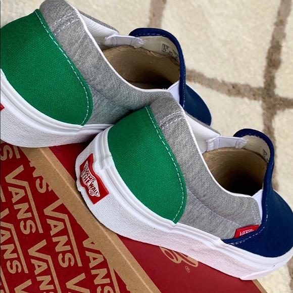 VANS CLASSIC SLIP ON VANS COASTAL GREY/TR WHT WMNS - Picture 8 of 16